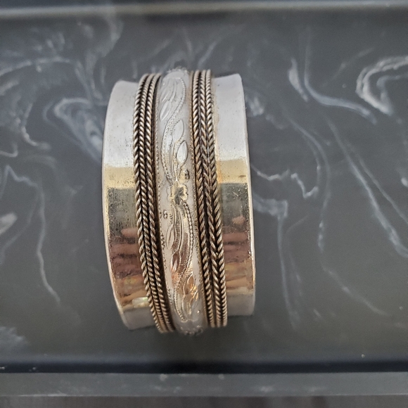 Silvertone Thick Wide Etched Boho Cuff - Picture 2 of 6